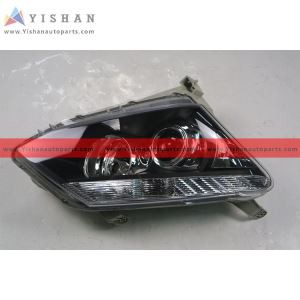 ISUZU OE 8981253820 Cynulliad Penlamp Gyda Modur R.
