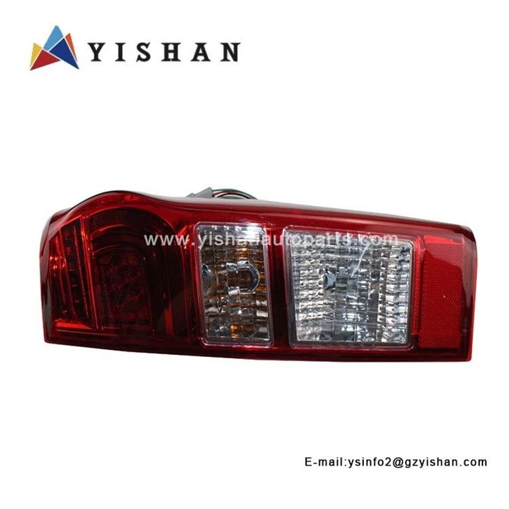 DMAX 2017 TAILER LIGHT